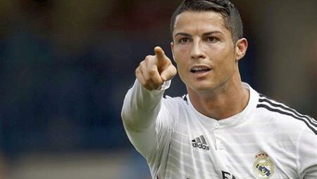 Cristiano Ronaldo’nun Şampiyonlar Ligi Kariyeri: Efsanevi Goller ve Unutulmaz Anlar